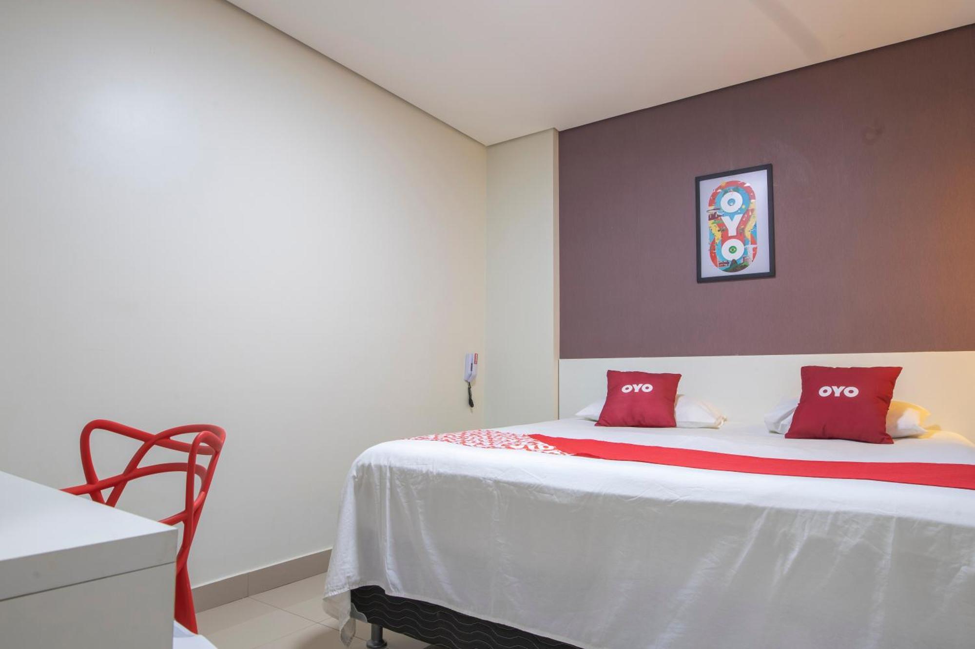 Oyo Tropical Confort Hotel, Brasilia Sao Sebastiao  外观 照片