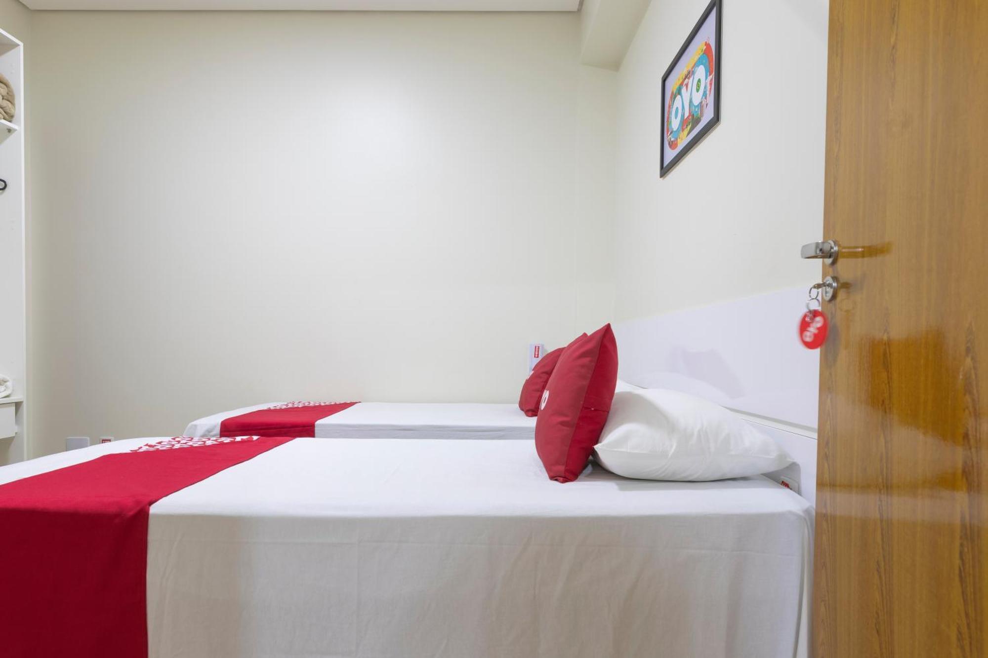 Oyo Tropical Confort Hotel, Brasilia Sao Sebastiao  外观 照片